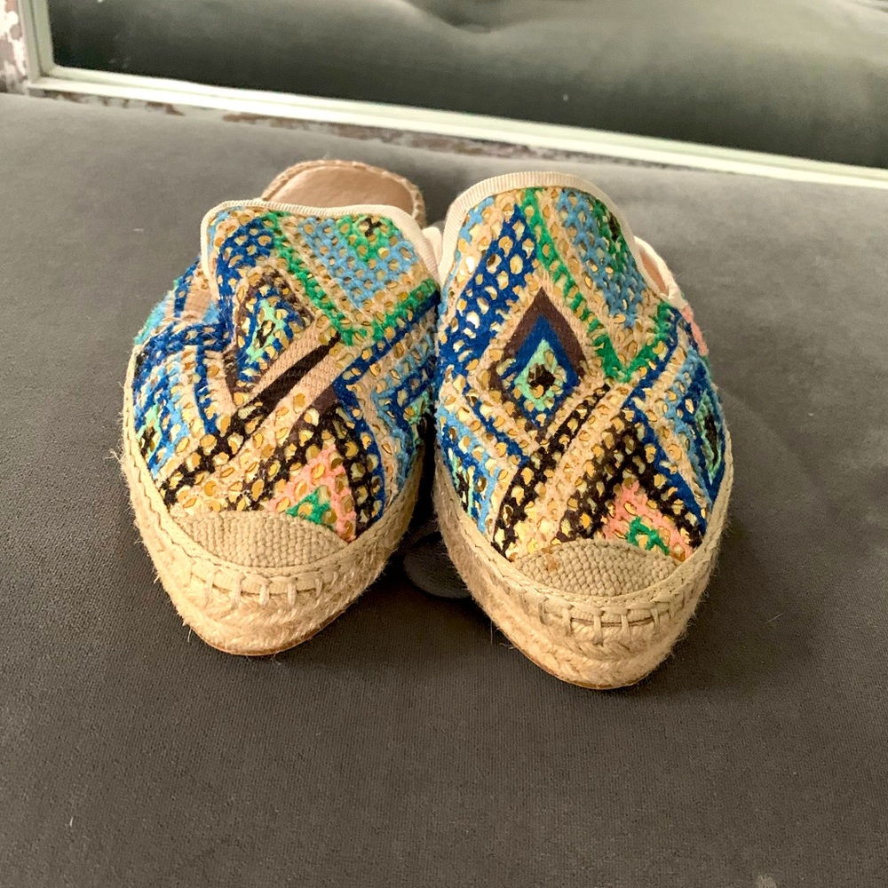 Halogen Multicolored mules